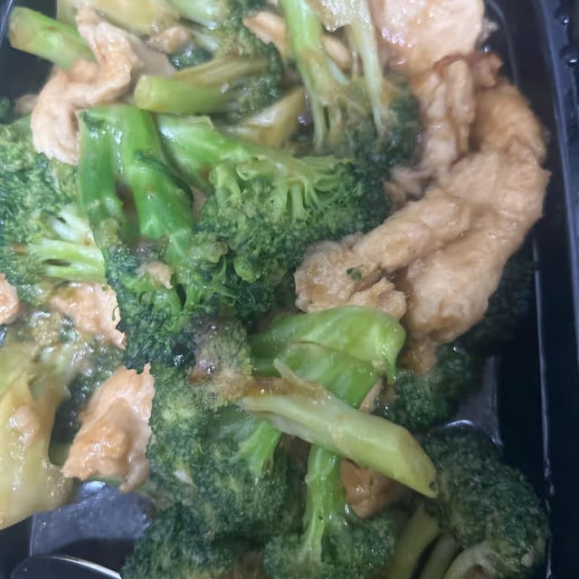 Chicken with Broccoli Special.