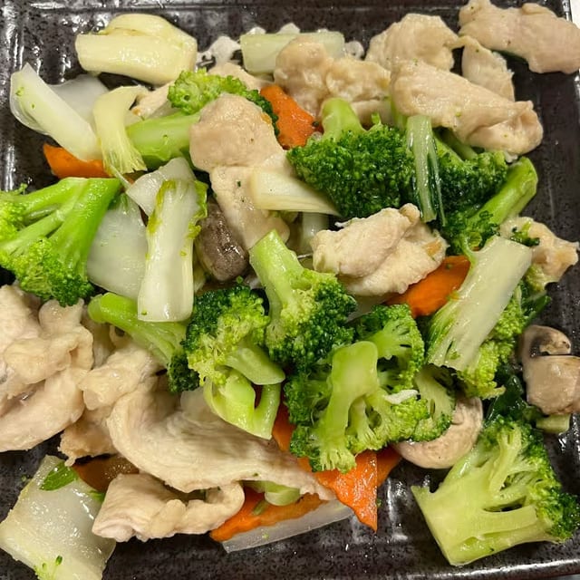 C9. Chicken with Mixed Vegetables.